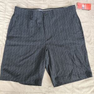 PGA Tour Men’s Flat Front Shorts in Navy Pattern